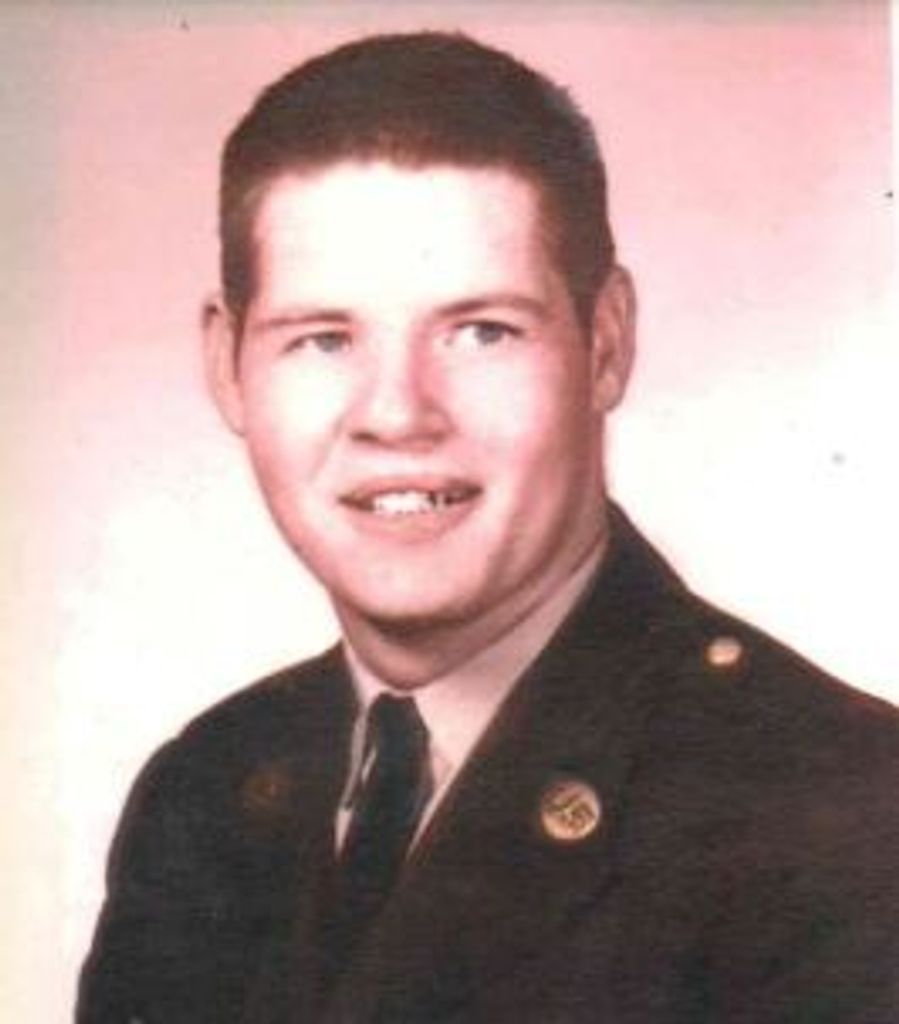 Thomas Jones Profile Photo