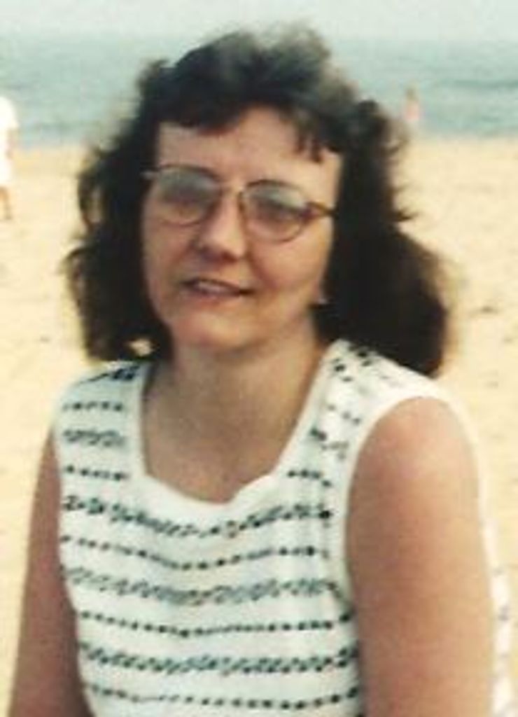 Verna (Hoffman)  Wooddell