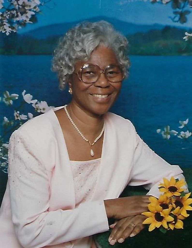 Mrs. Pinkie Cummings Profile Photo