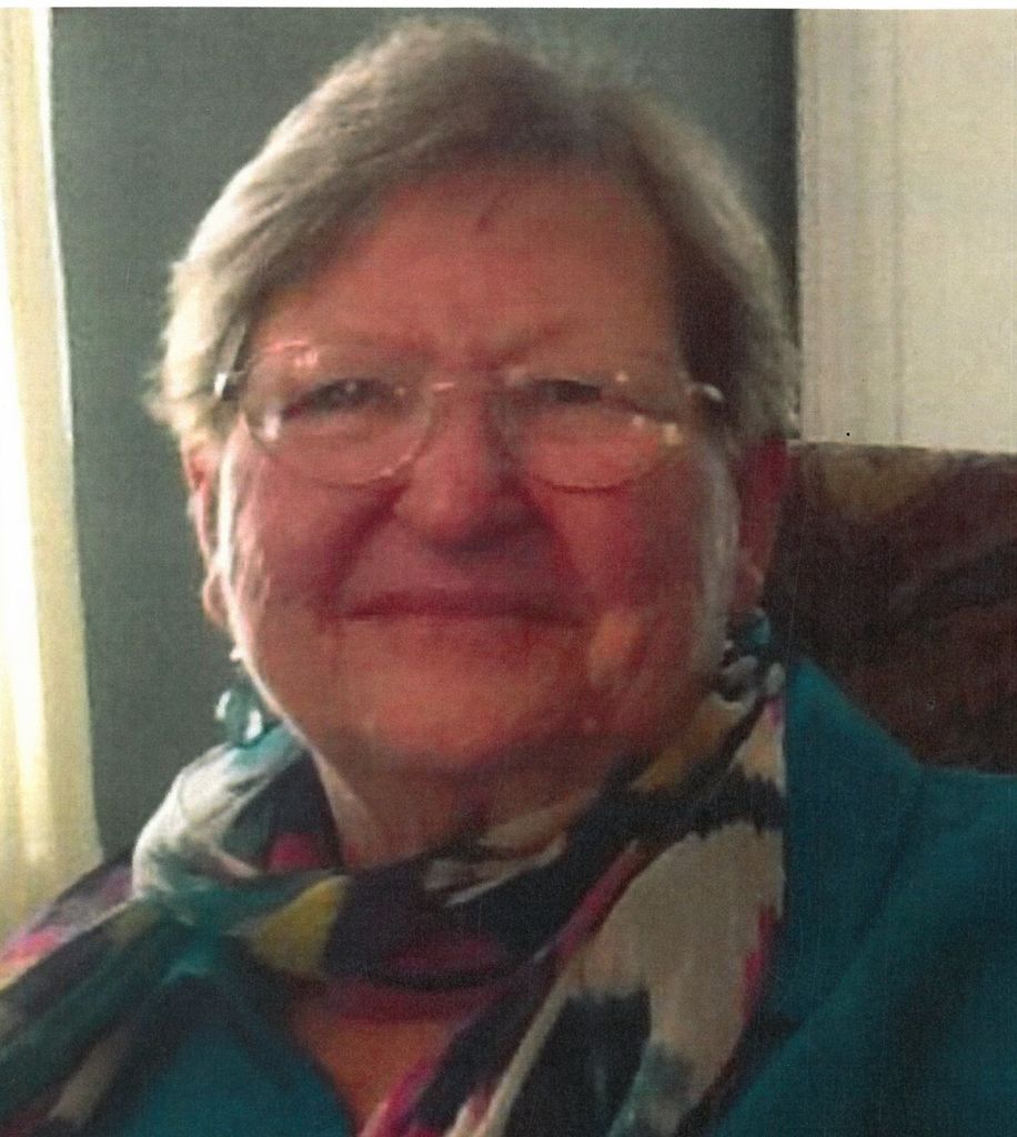 Betty  Frances Smith Bartlett