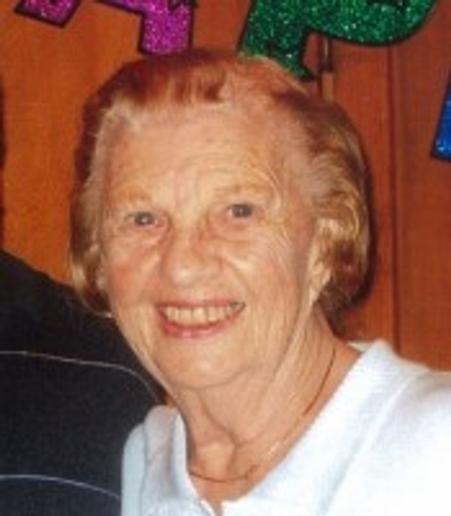 Evelyn  B. Hohenstein