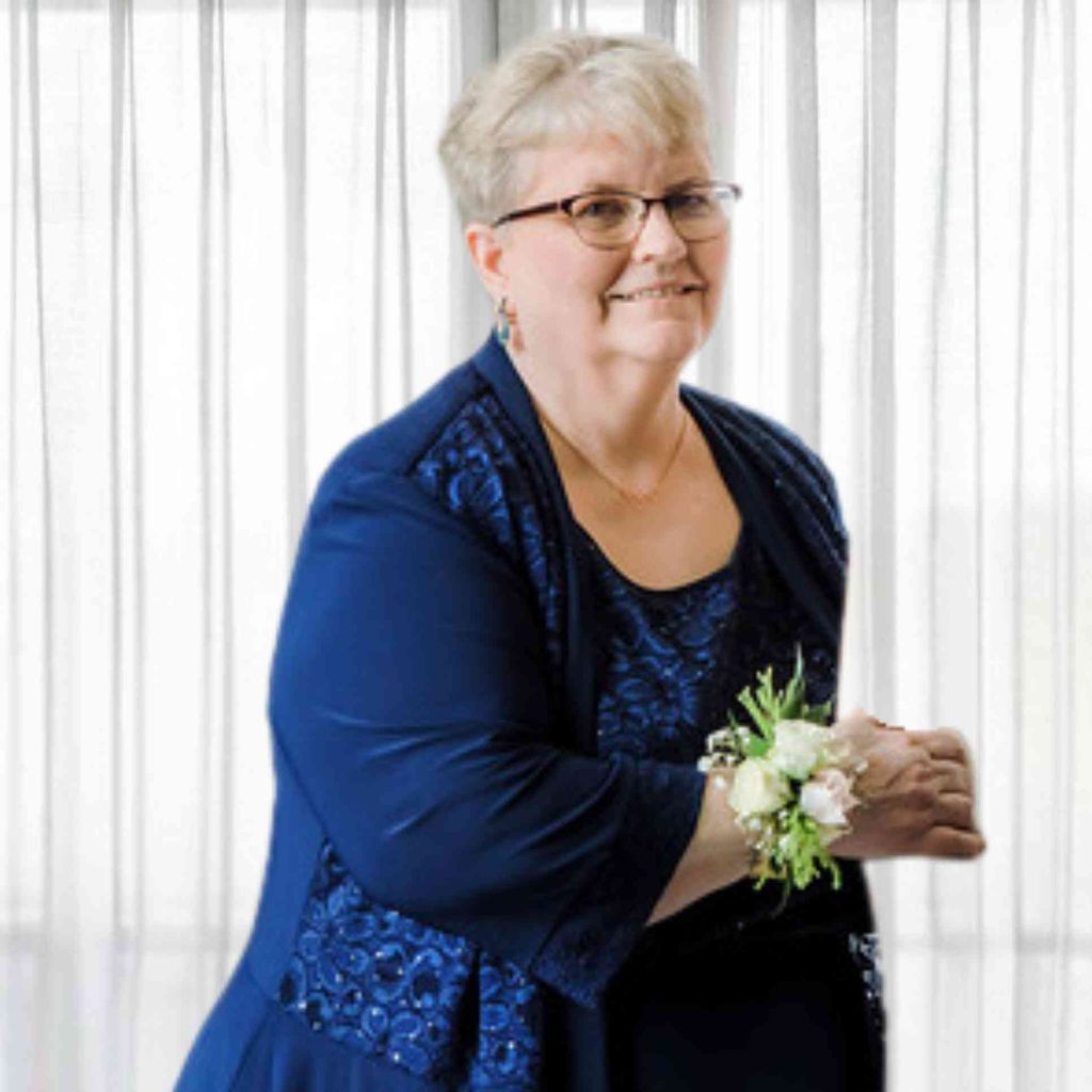 Laura Lee Holcomb Profile Photo