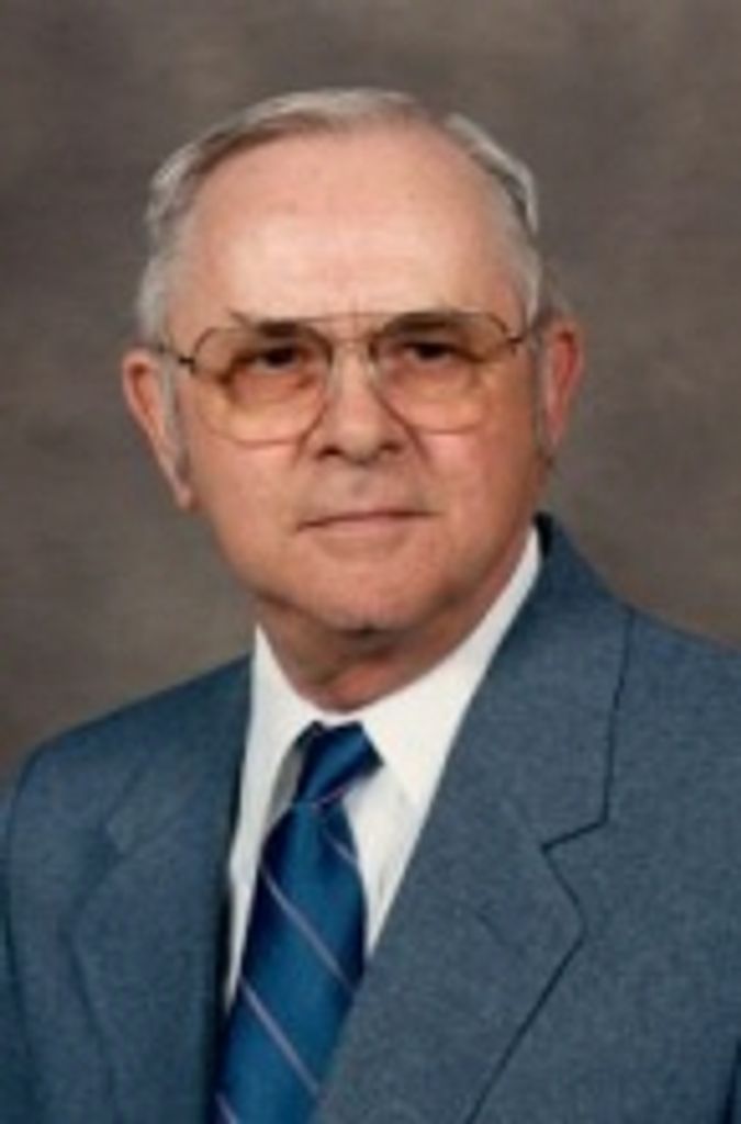 Maxwell  Everet Adkins