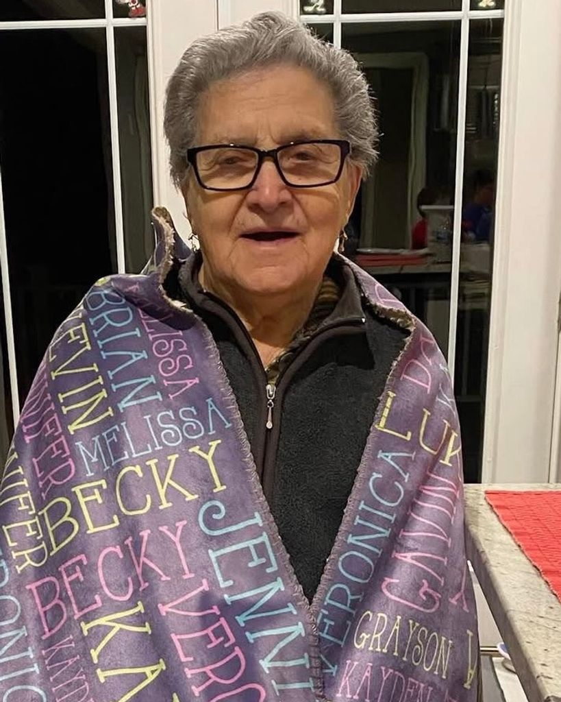 Maria Emilia Caravela Pereira