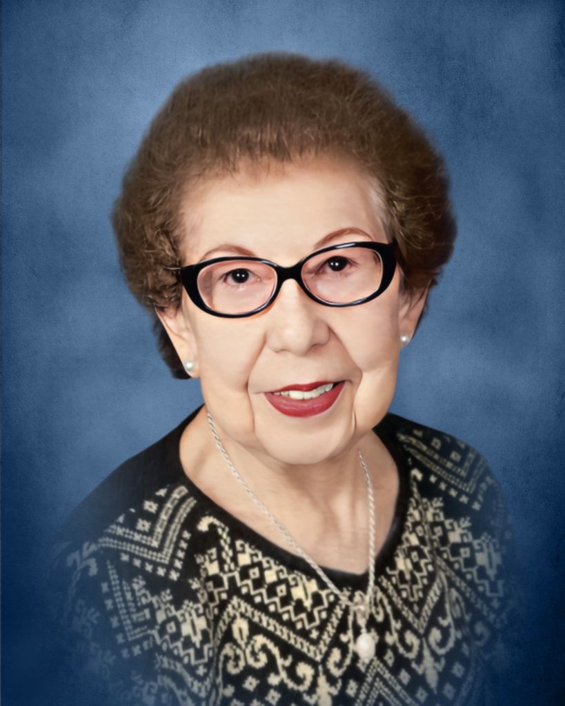 Julia Virginia Ondarts Profile Photo