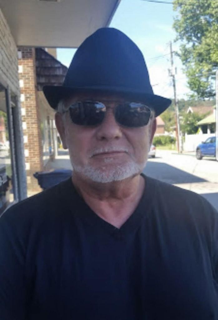 Michael David Tackett Profile Photo