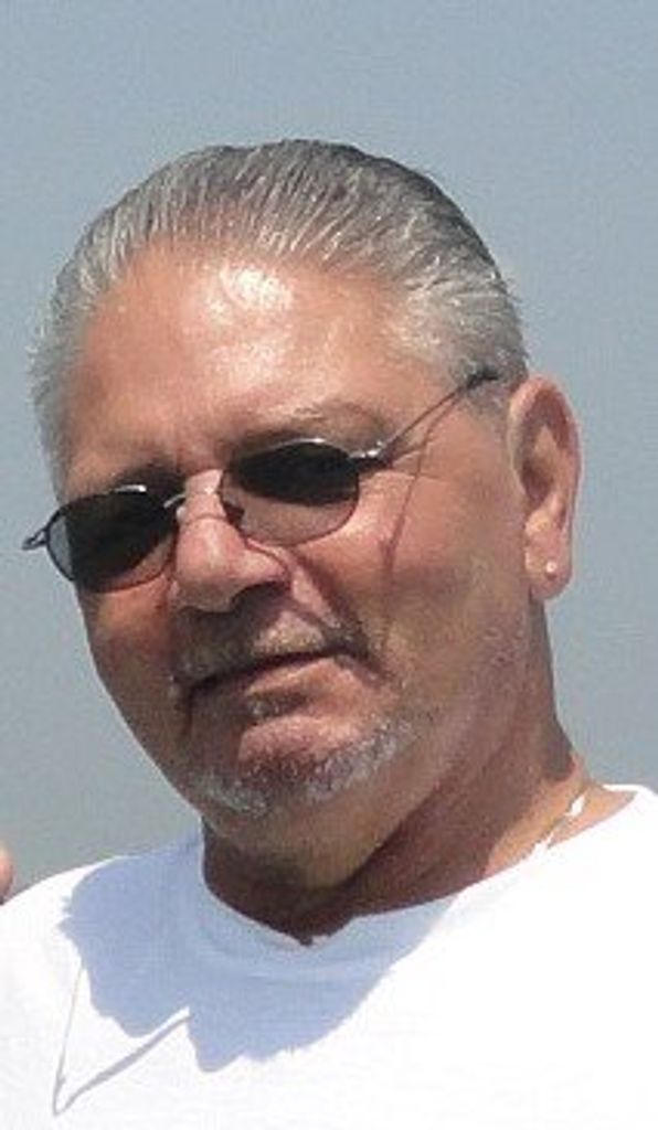Louis  M Raimondi