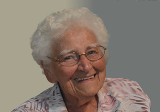 Helena (Laseur)  Klaphek Profile Photo