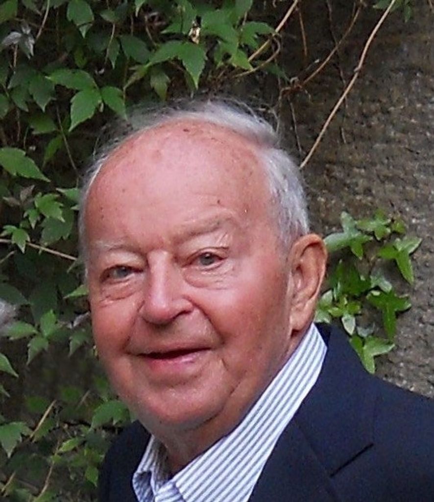 Darwin Overholt