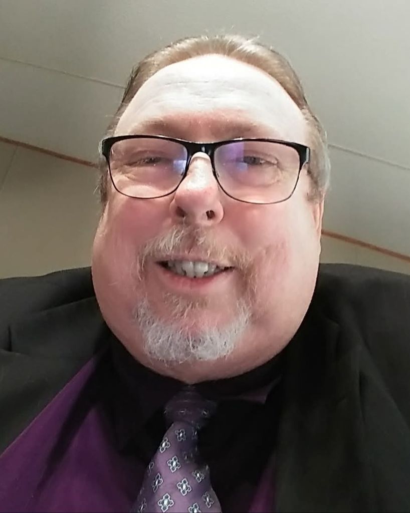 Lee Seals Jr.