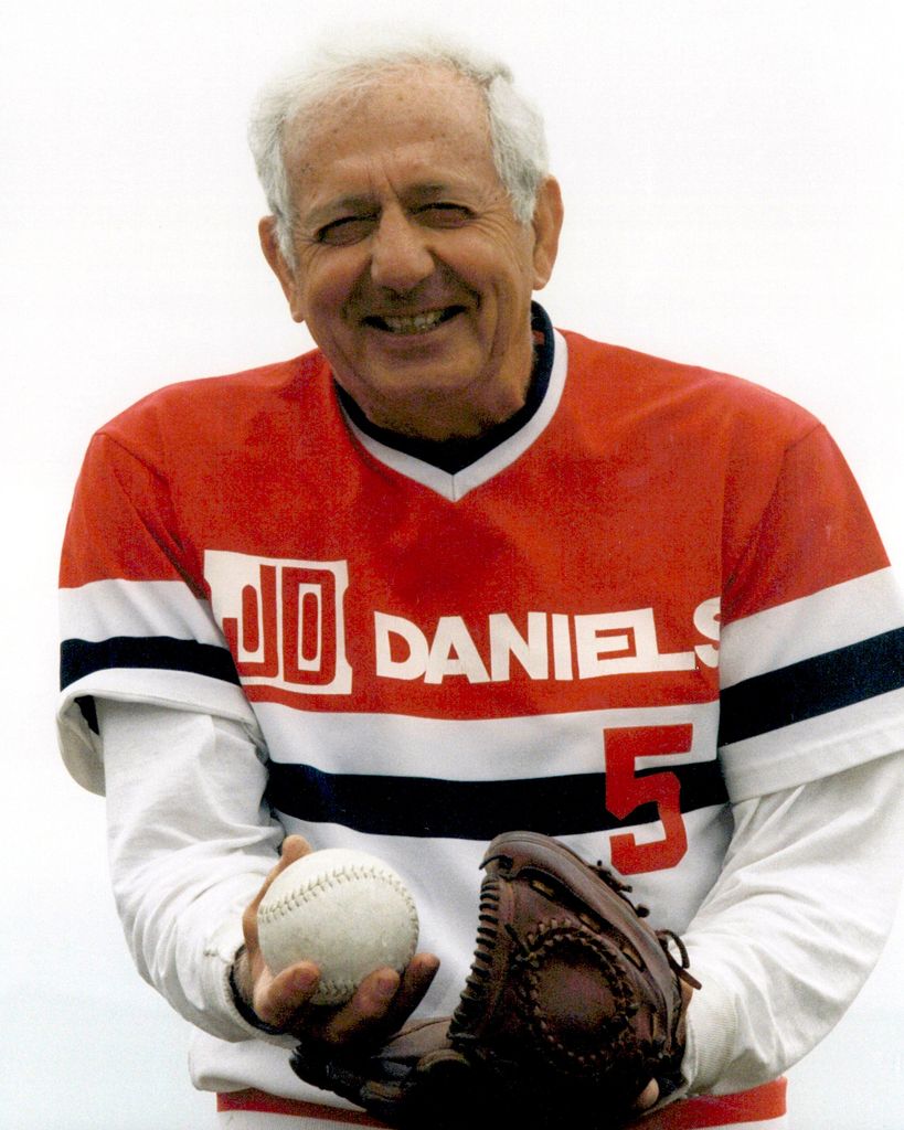 Mel Troia