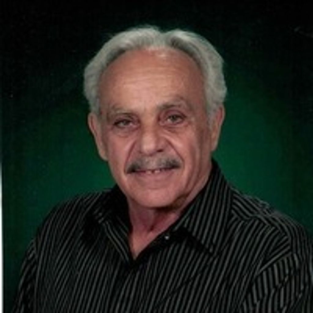 Michael R Lamalfa