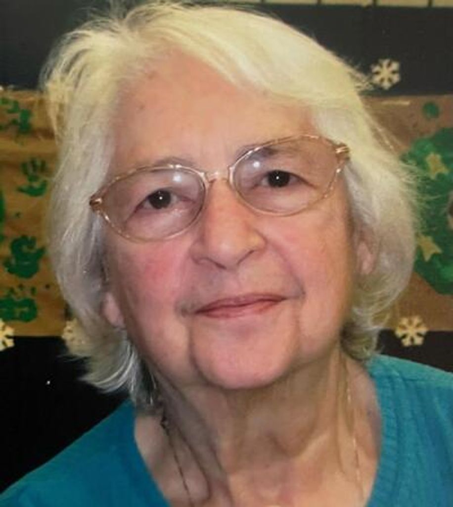 Marie Paradowski Profile Photo