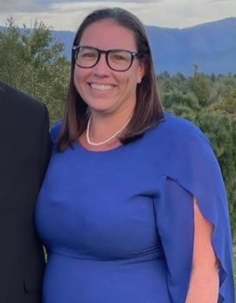 Jennifer Calsimitto