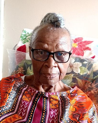 Hilda Gray Suggs Taylor's obituary image