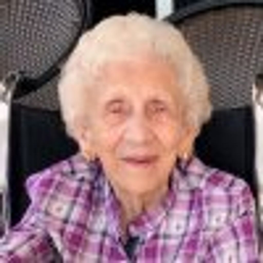 Jeanette  E. (Rienti)  DiRaddo