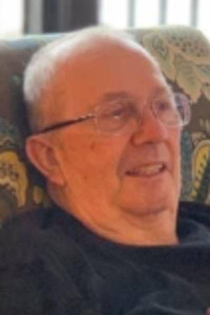 Buddy Lloyd Simmons Profile Photo