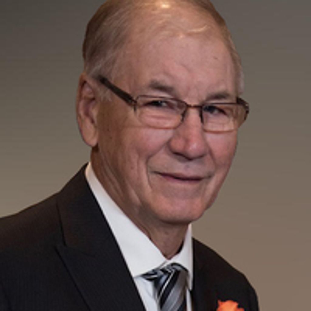 Milton Quam