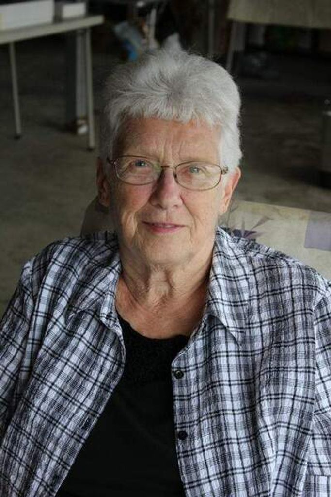 Betty Louise Reynolds Profile Photo
