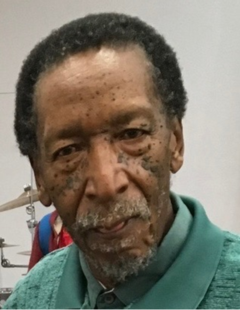 Tenola Murray, Jr. Profile Photo