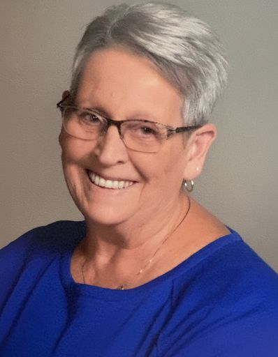 Laura Ann Charais's obituary image