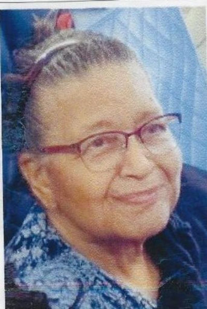 Helen Hunter Profile Photo