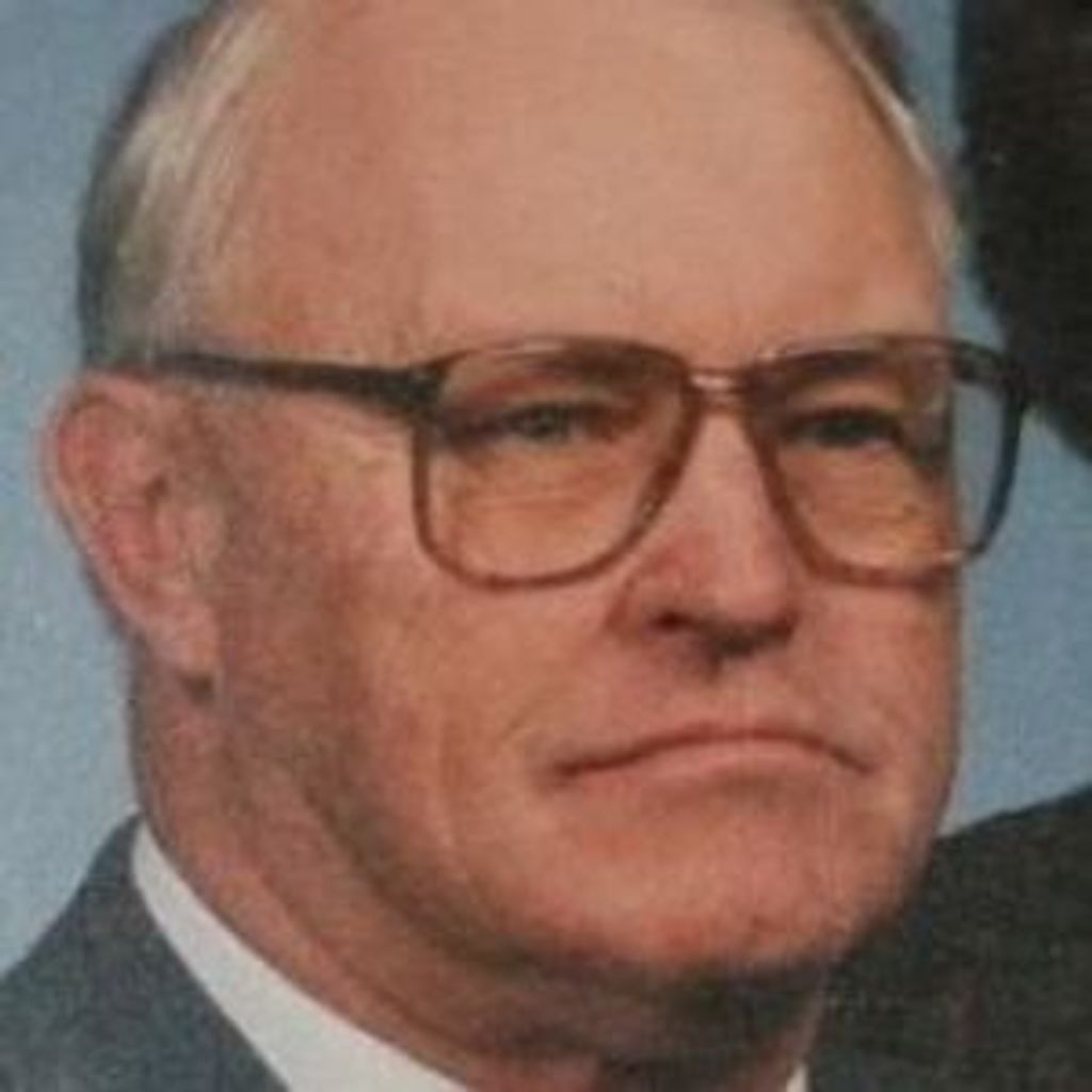 Wayne Forest Farnum Profile Photo