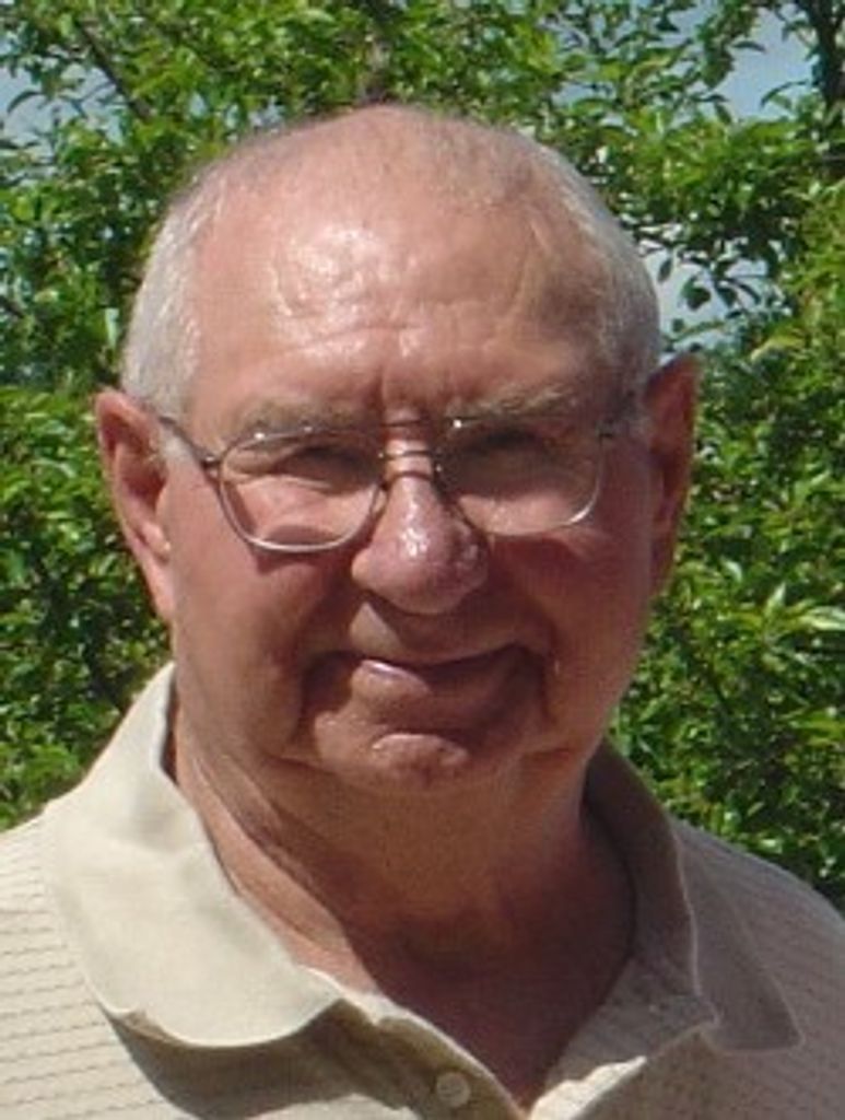 Kenneth Schroeder Profile Photo