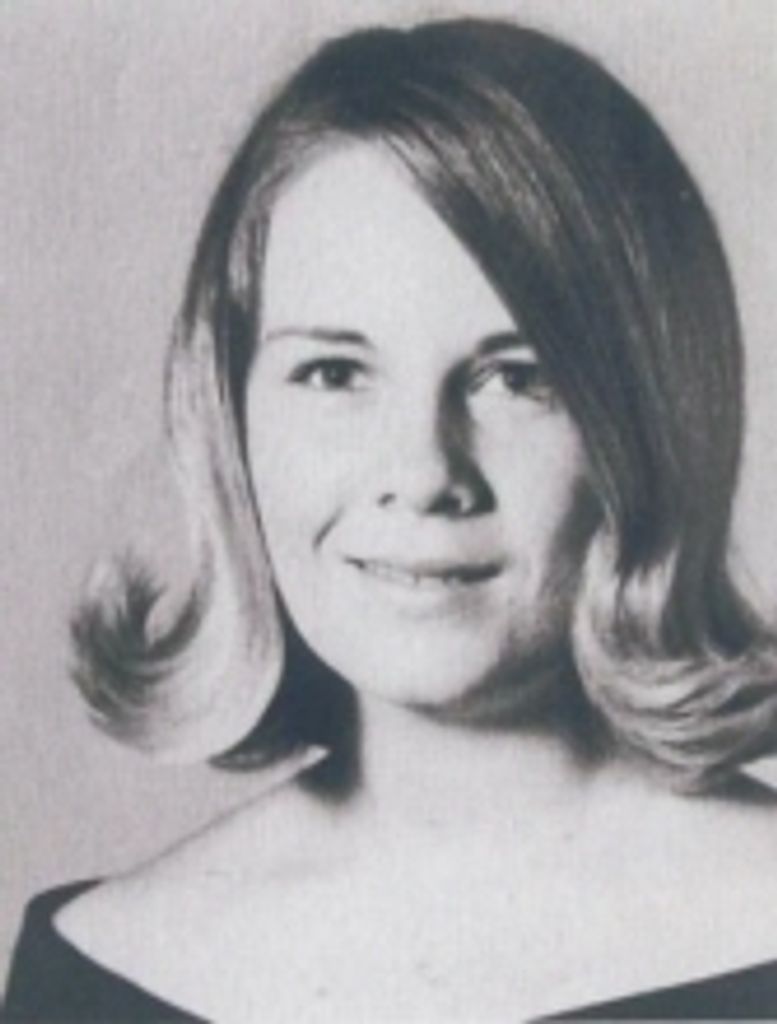 Sandra Wood Hightower