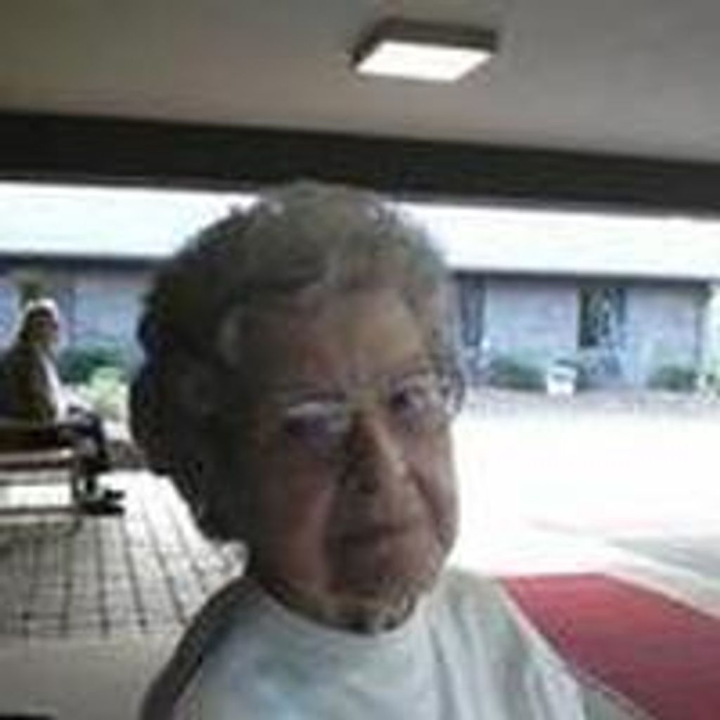 Lois Snyder