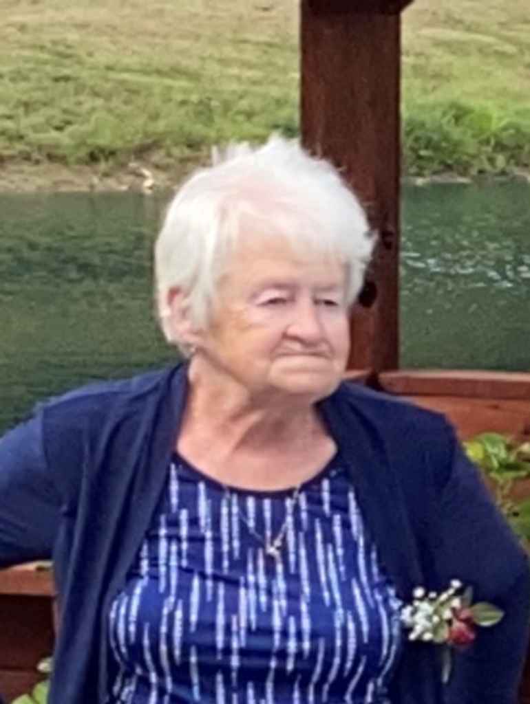 Elizabeth Mae Barnes Profile Photo
