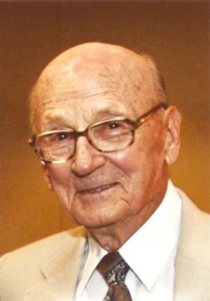 E. Kolly