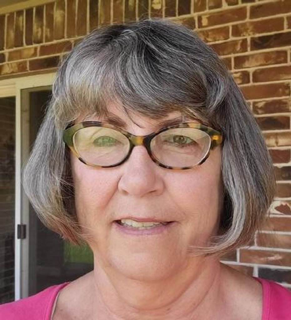 Dixie (Snavely) Versolenko