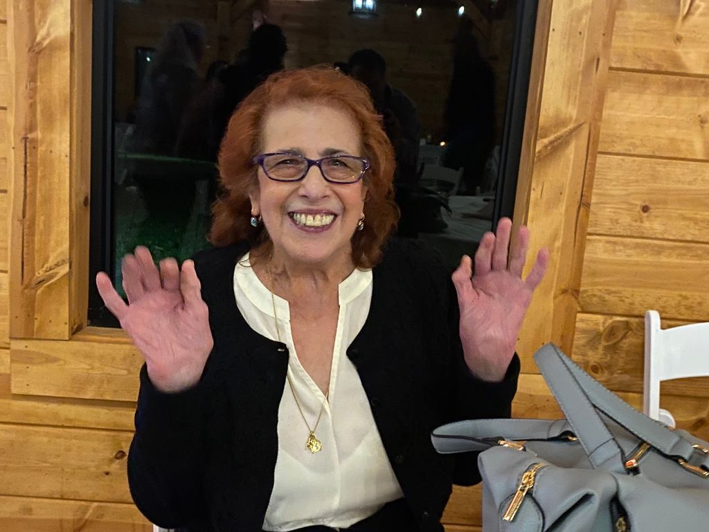 Louise Lapani Caiazzo Profile Photo