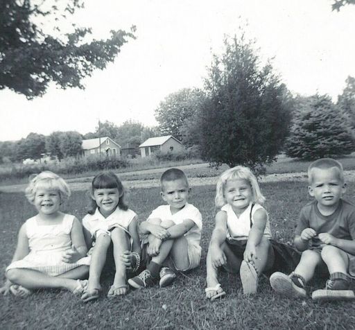 Dinah Sue Demas photo gallery thumbnail 36 of 44