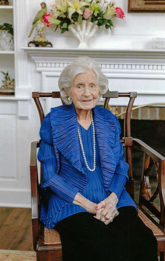 Dorothy Roberts Eklund Profile Photo