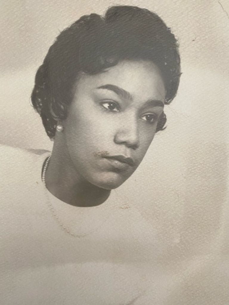 Evelyn Y. Swaney-Moore Profile Photo