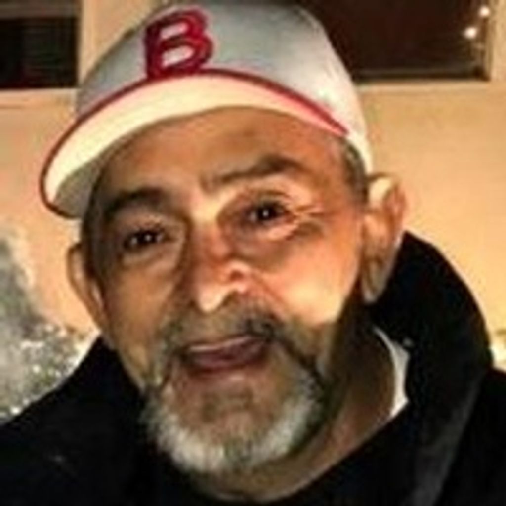 Charlie Chavez Profile Photo