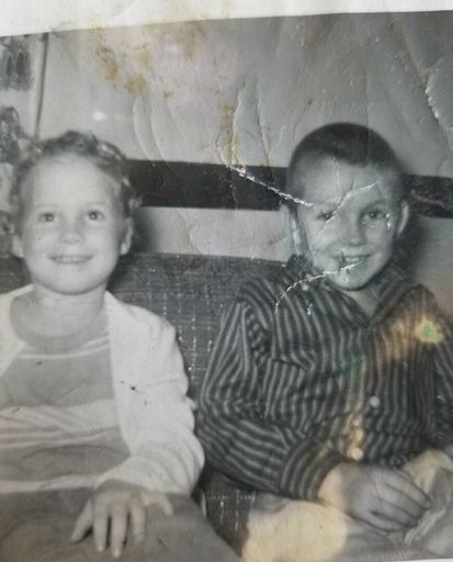 Carl Eason Hutchinson photo gallery thumbnail 72 of 154