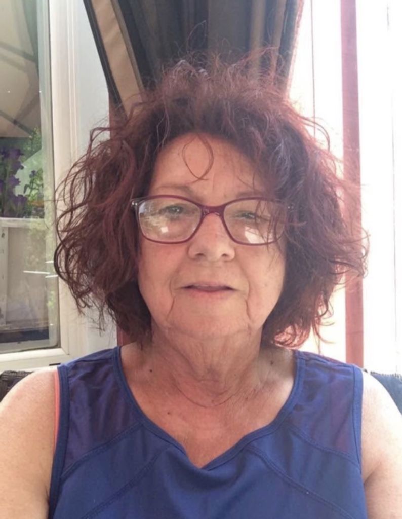 Linda (Maloney)  Sinkovich