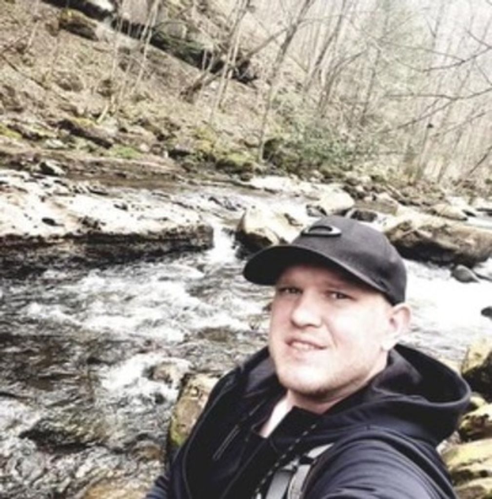 Jaron Duane Kuhn Profile Photo