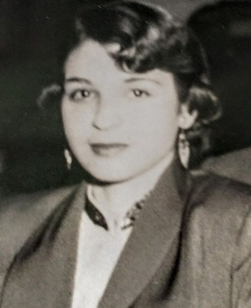 Kurtis, Reva Doris Nyman