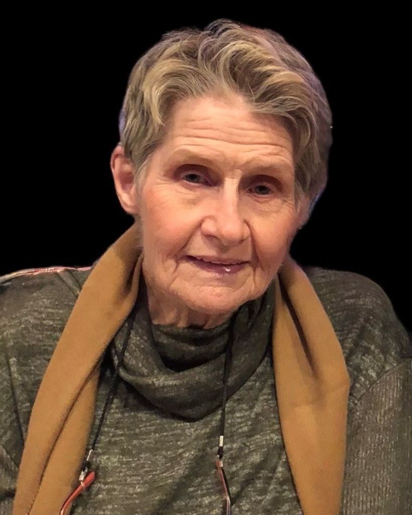 Esther Rose Tompkins Profile Photo