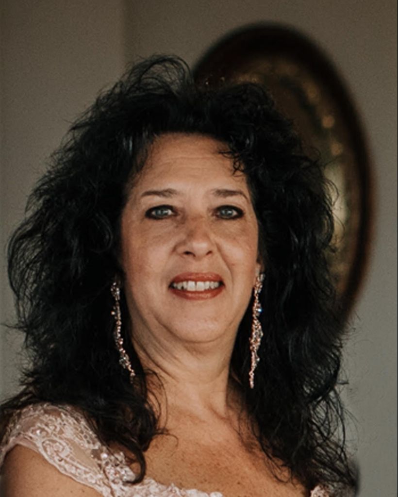 Ava DelGallo