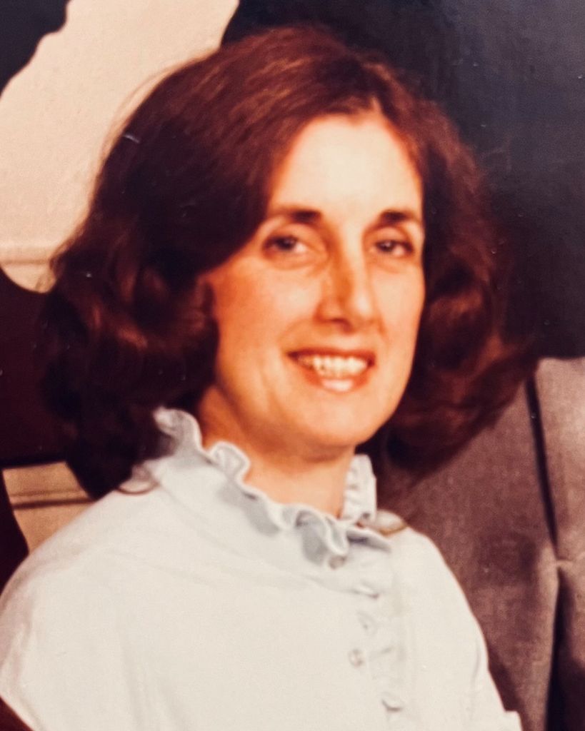 Lillian (Lil) McKenna Profile Photo