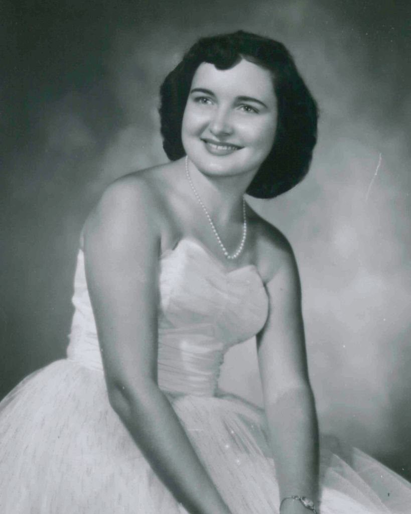 Iris Edwards Fernandez