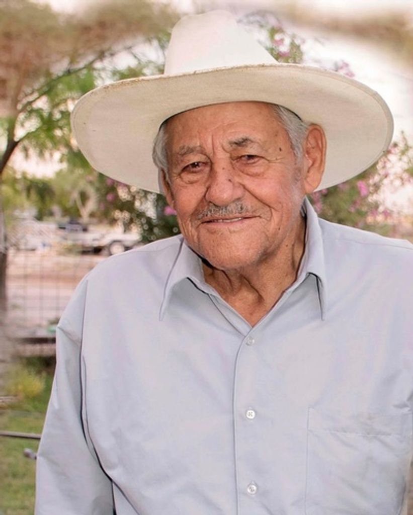 Rigoberto Perez Profile Photo
