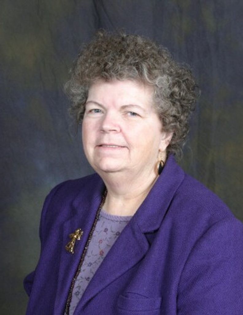 Stephanie "Steph" L Smith