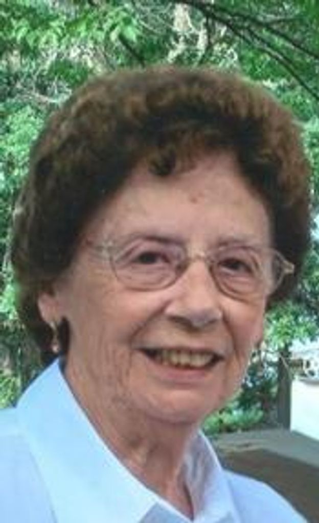 Marlys "Molly" Devonne Parks