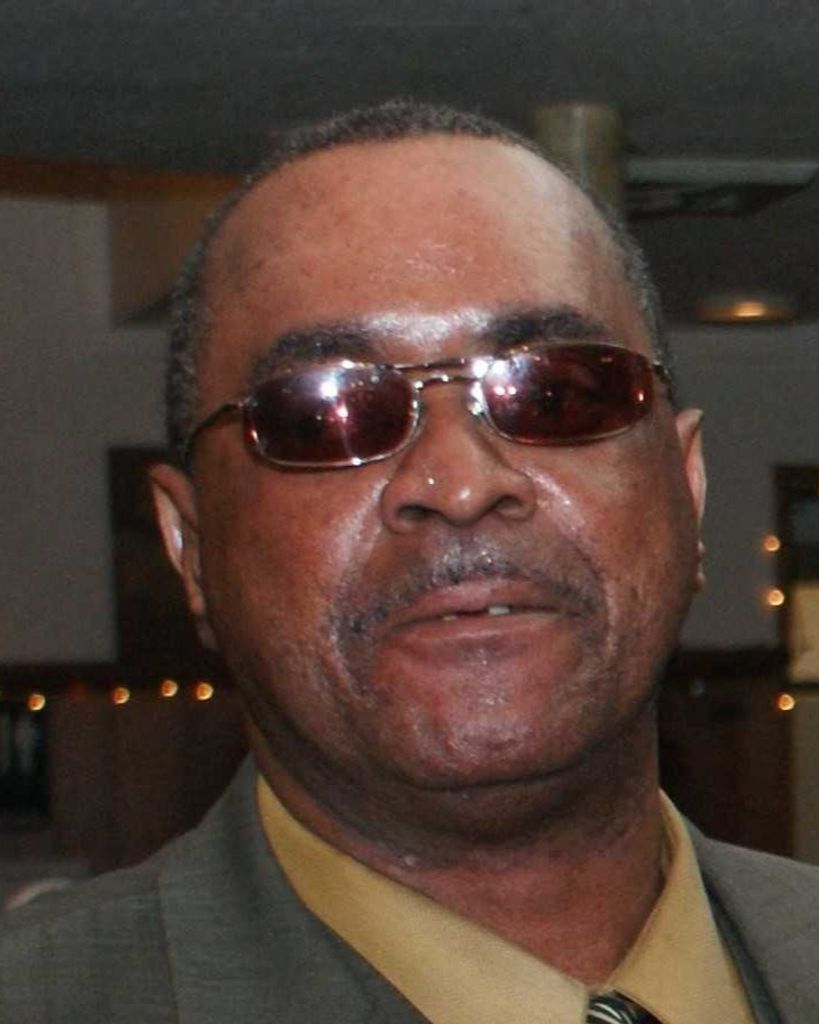 Leonard David Moses Profile Photo